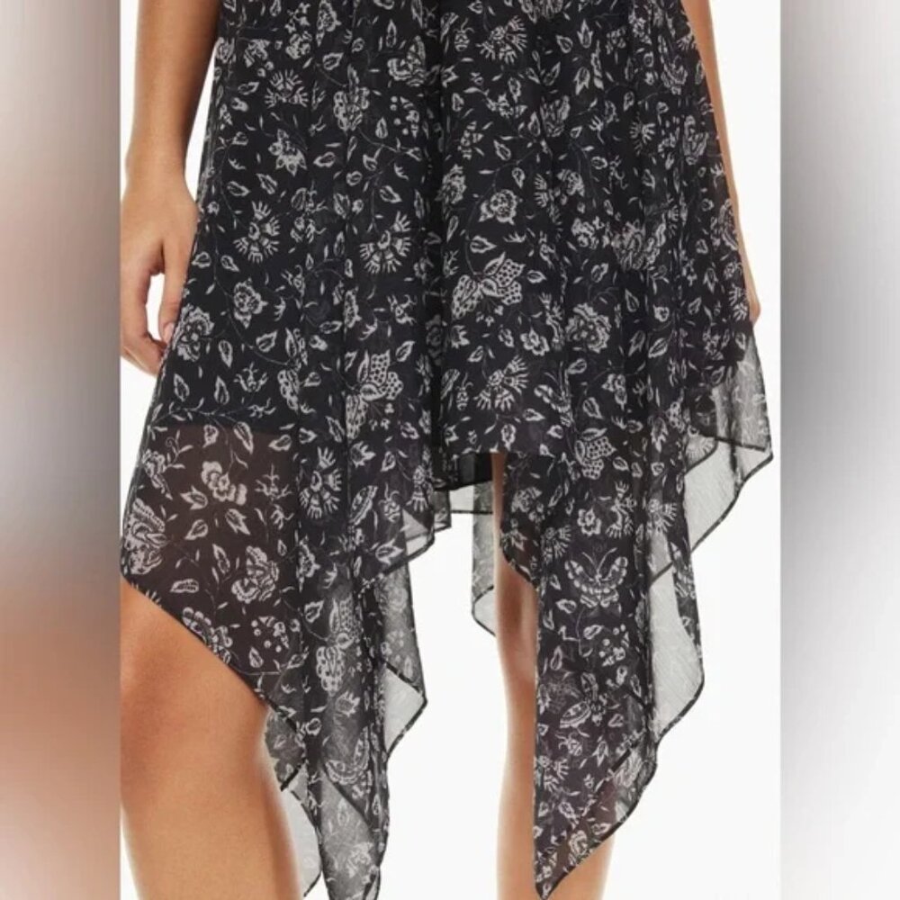 Aritzia Little Moon Tessa Dress - Picture 3 of 11